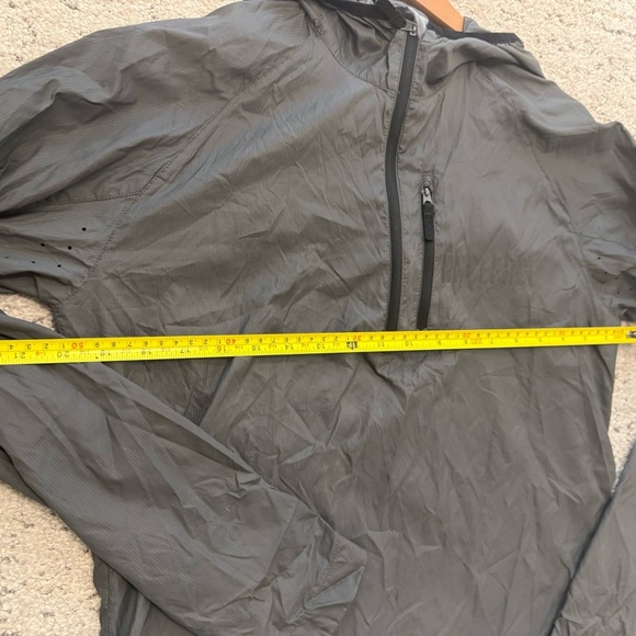 Race Face M EUC nylon lightweight biking Jacket with Hood and Quarter-Zip Design - Picture 15 of 16